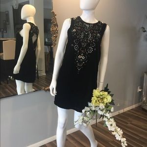 🎉 ✨HP✨🎉 Ecote Dress